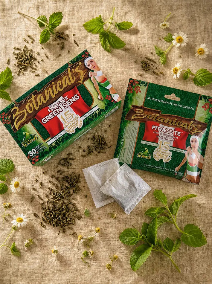 Caja, sobre y filtrantes de Botanical's Verde vistos desde arriba